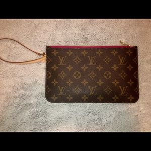 Louis Vuitton Pochette